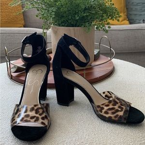 JESSICA SIMPSON LEOPARD BLOCK HEEL. WOMENS SIZE 7M. BRAND NEW. NEVER WORN.